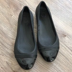 Brand new Women’s CROCS flats in size 5